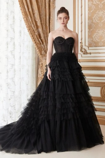 Andrea & Leo Couture A1017